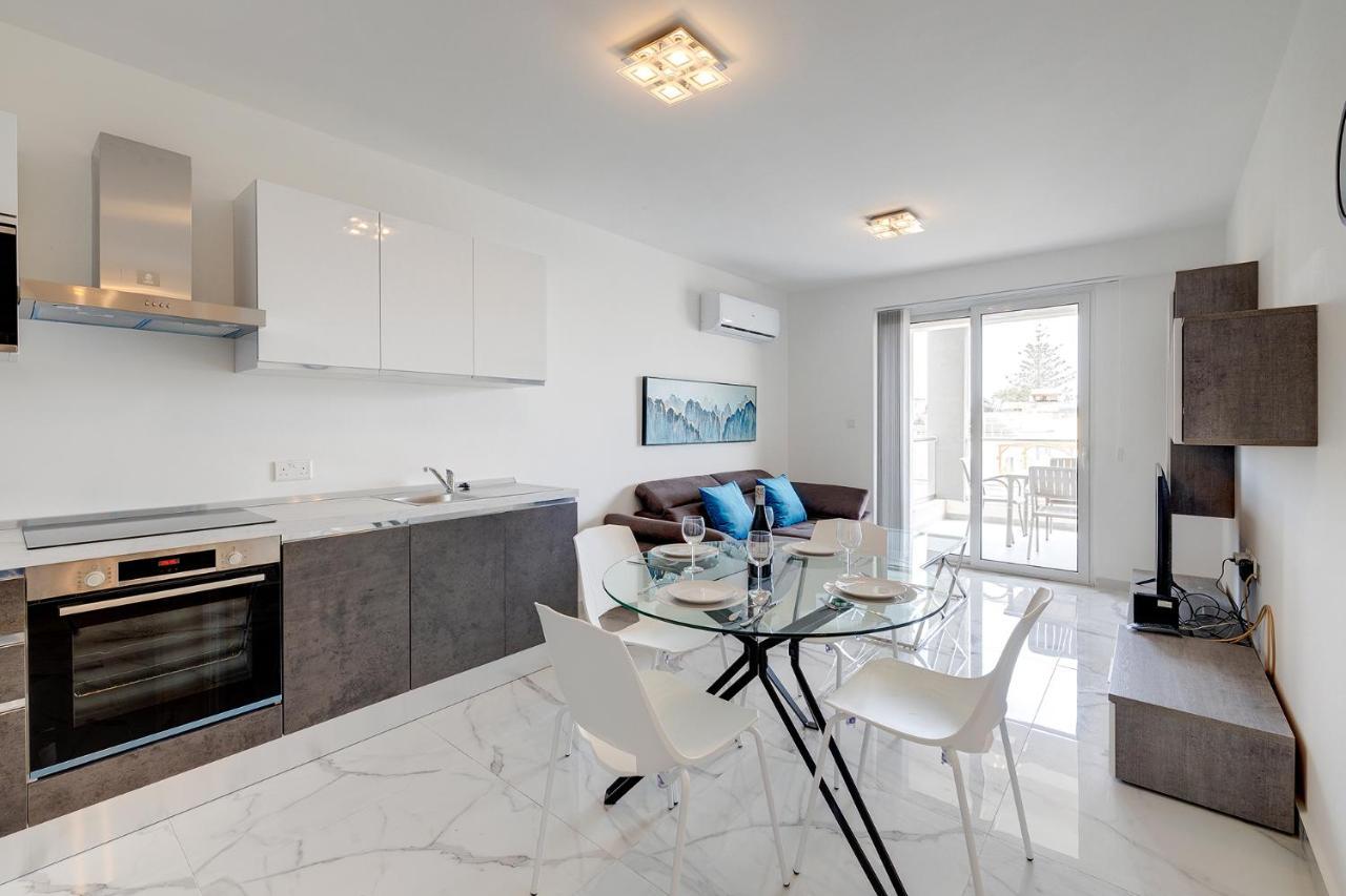 Apartment Deluxe 2br In St Julians *