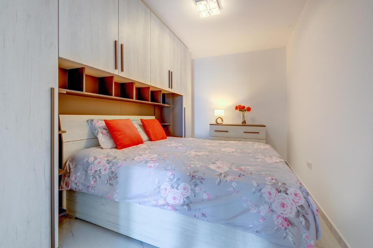 Deluxe 2br In St Julians Apartment